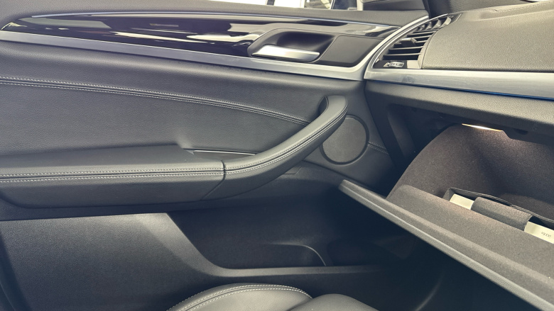 BMW X3 210kW Premier Edition Pro 80kWh 5dr Auto Electric Estate